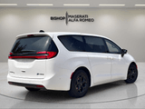 2024 Chrysler Pacifica - Preview 5