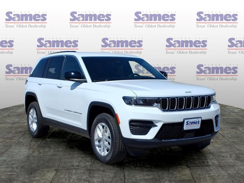 2026 Jeep Grand Cherokee - Image 1