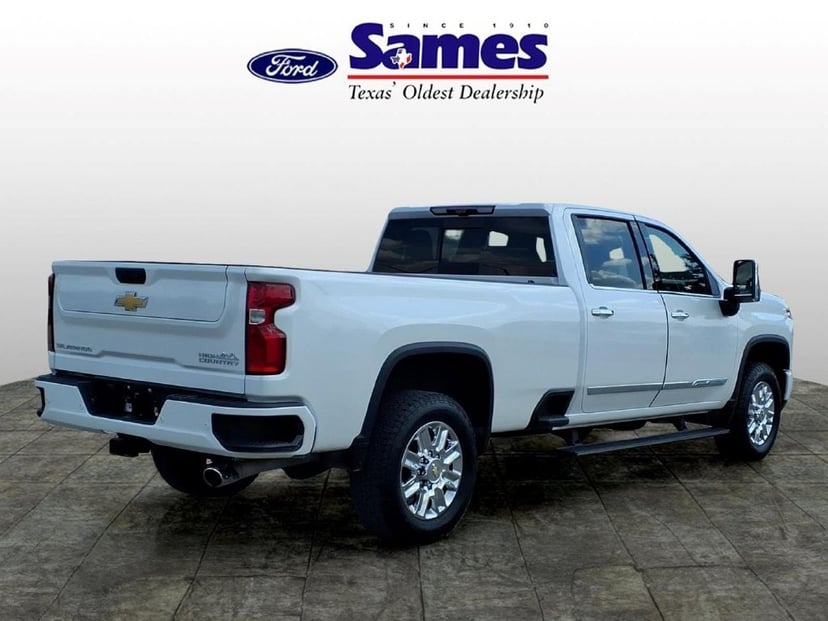 2024 Chevrolet Silverado 3500 HD - Image 1
