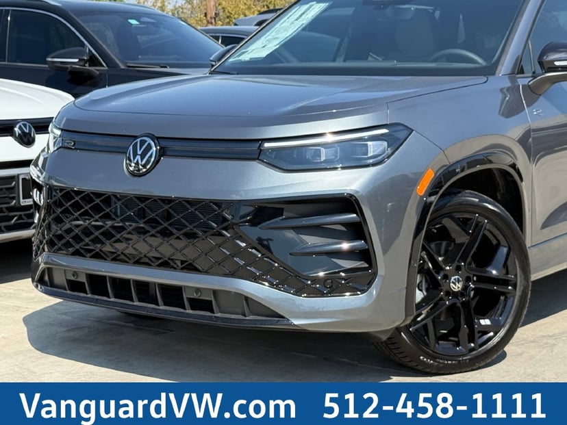 2026 Volkswagen Tiguan - Image 1