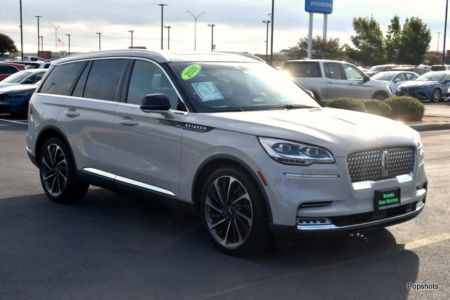 2020 Lincoln Aviator - Image 1