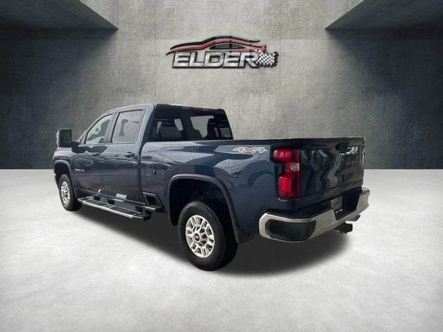 2023 Chevrolet Silverado HD - Image 3