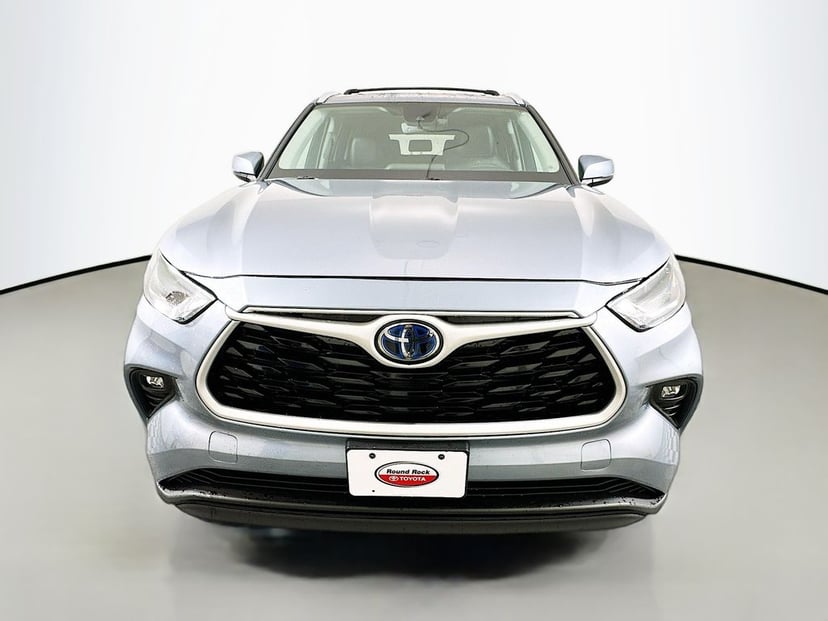 2024 Toyota Highlander - Image 1