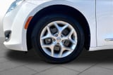 2020 Chrysler Pacifica - Preview 10