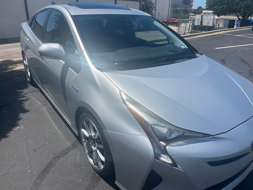 2016 Toyota Prius - Image 3