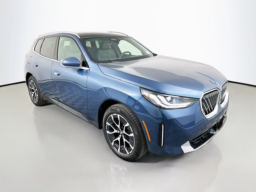 2026 BMW X3 - Image 2