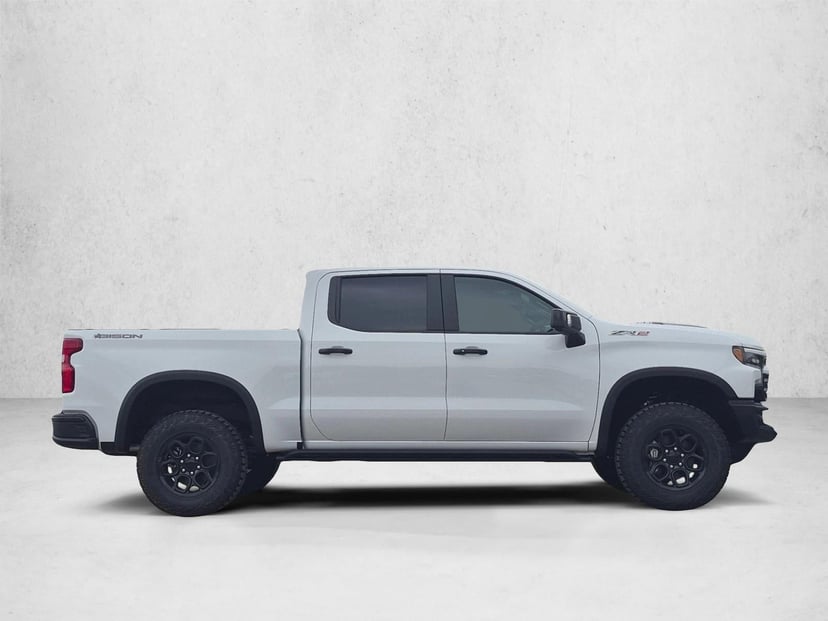 2026 Chevrolet Silverado 1500 - Image 2