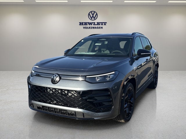 2026 Volkswagen Tiguan - Image 1