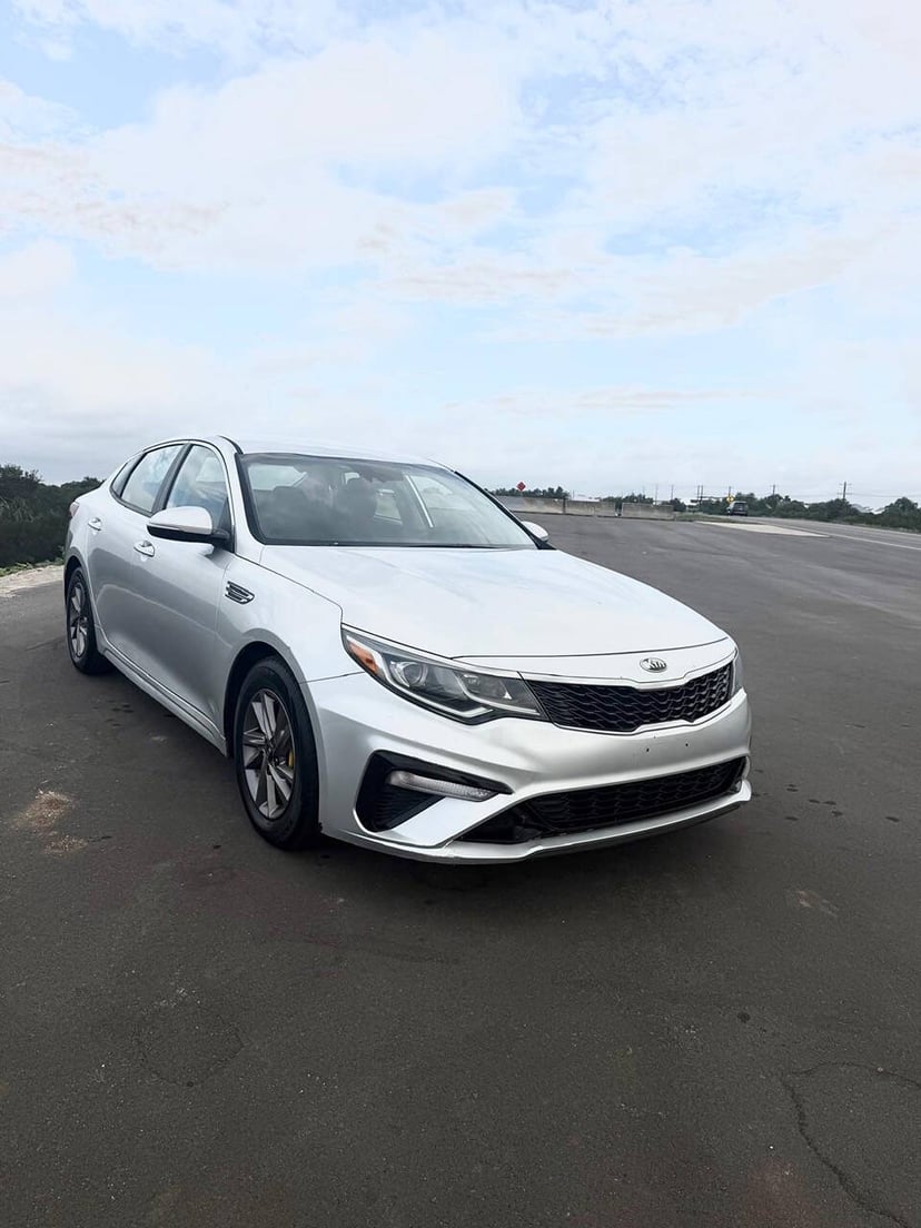 2020 Kia Optima - Image 1