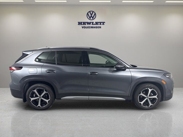 2026 Volkswagen Tiguan - Image 3