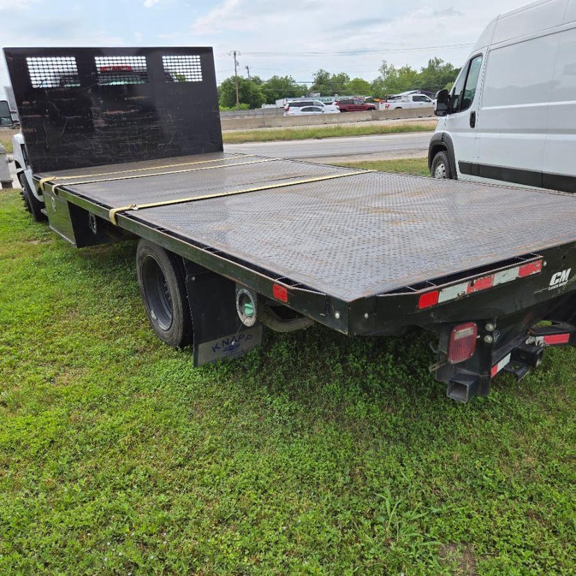 2022 Chevrolet GM515 - Image 2