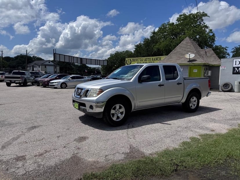 2011 Nissan Frontier - Image 1