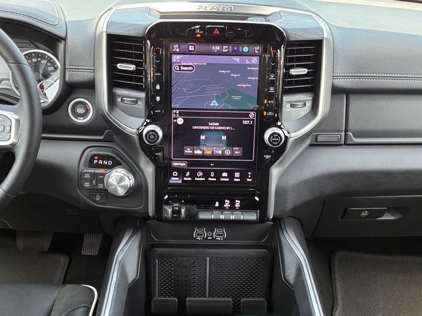 2026 Ram 1500 - Image 2
