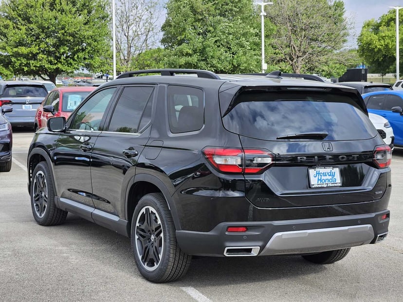 2026 Honda Pilot - Image 2