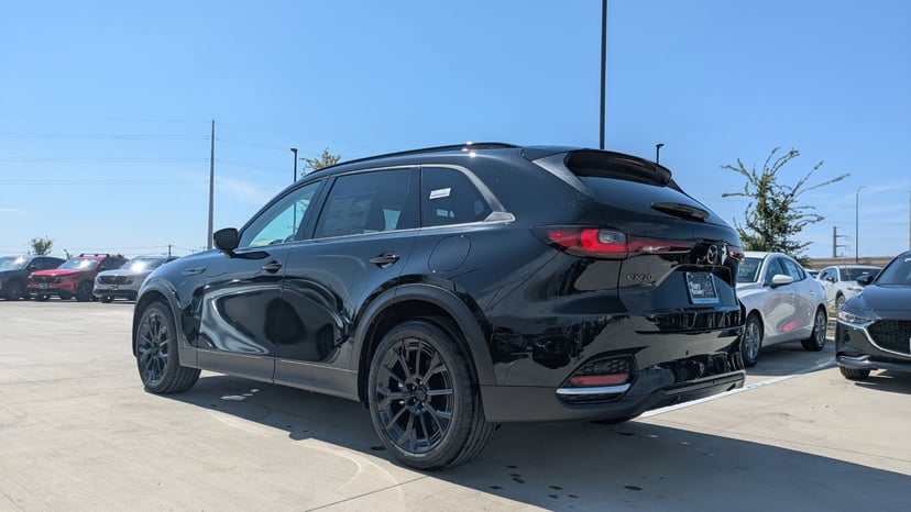 2026 Mazda CX-70 - Image 1