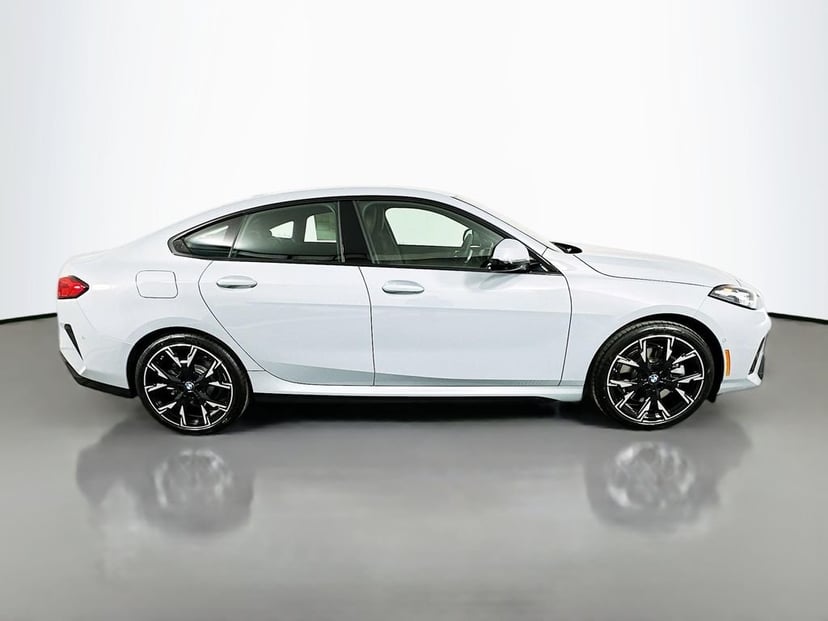 2026 BMW 2-series - Image 2