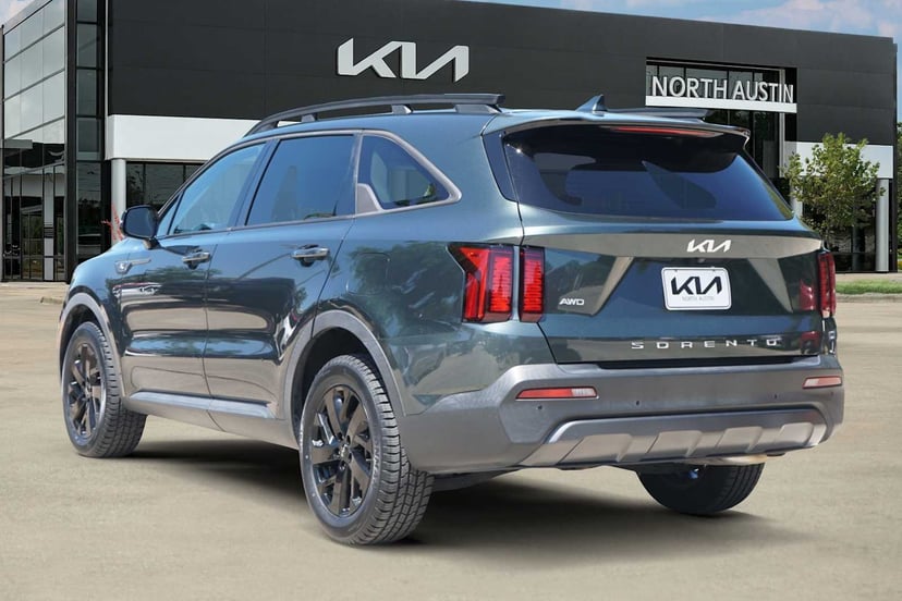2022 Kia Sorento - Image 3