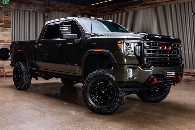 2022 GMC Sierra 2500HD - Image 1