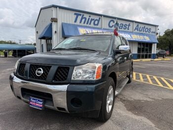 2005 Nissan Armada - Image 1