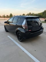 2013 Toyota Prius C - Preview 3