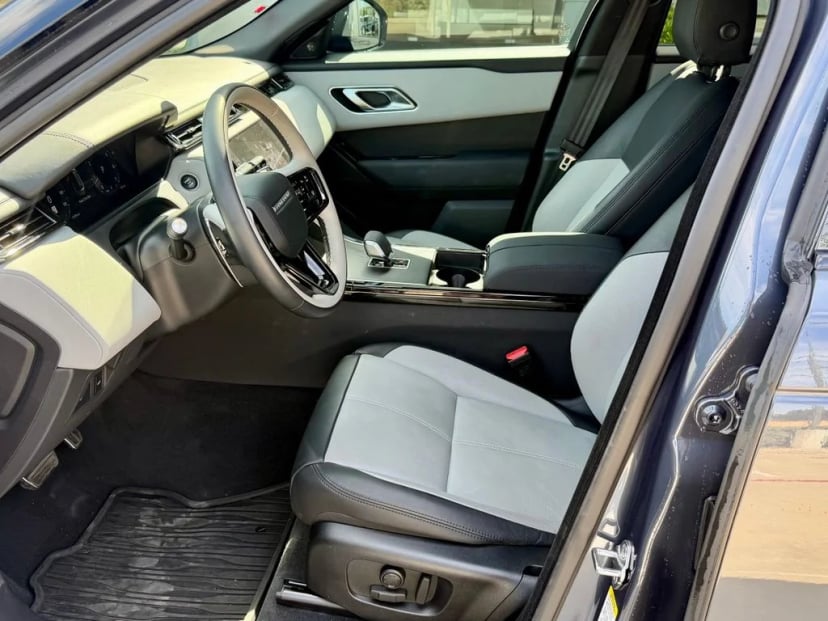 2026 Land Rover Range Rover Velar - Image 3