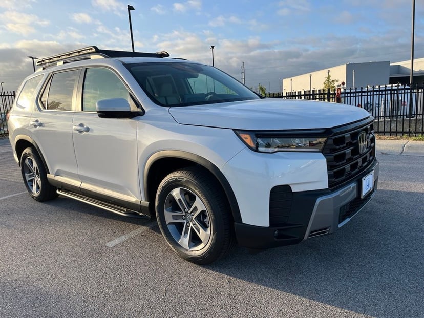 2026 Honda Pilot - Image 2
