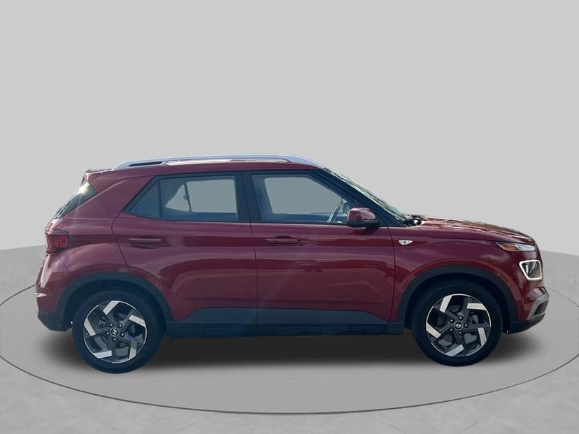 2025 Hyundai Venue - Image 3
