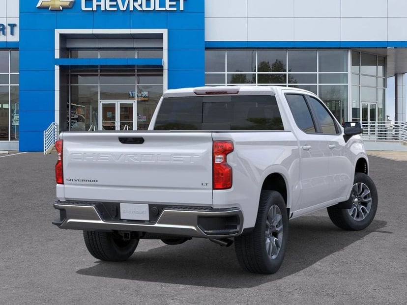 2026 Chevrolet Silverado 1500 - Image 3