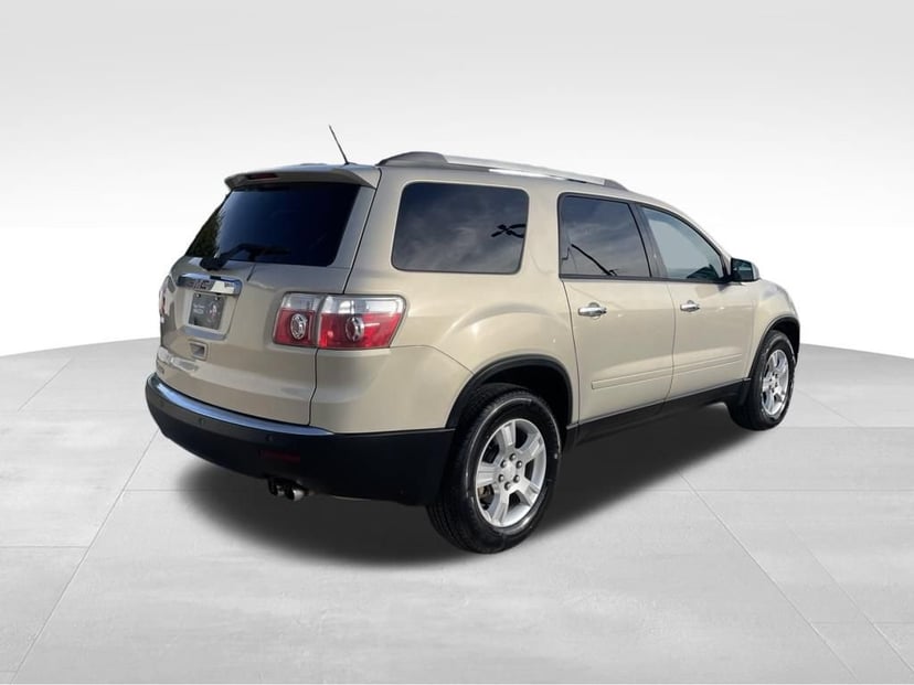 2011 GMC Acadia - Image 3