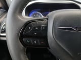 2025 Chrysler Pacifica - Preview 11