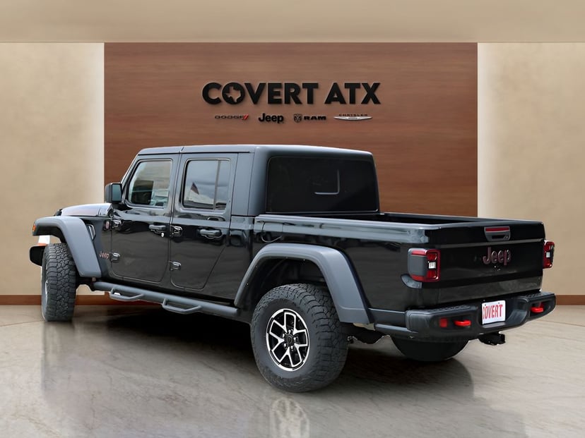 2024 Jeep Gladiator - Image 3