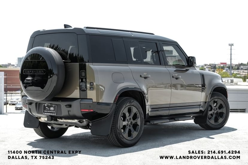 2026 Land Rover Defender - Image 2