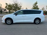 2024 Chrysler Pacifica - Preview 4