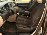 2017 Dodge Grand Caravan - Preview 11