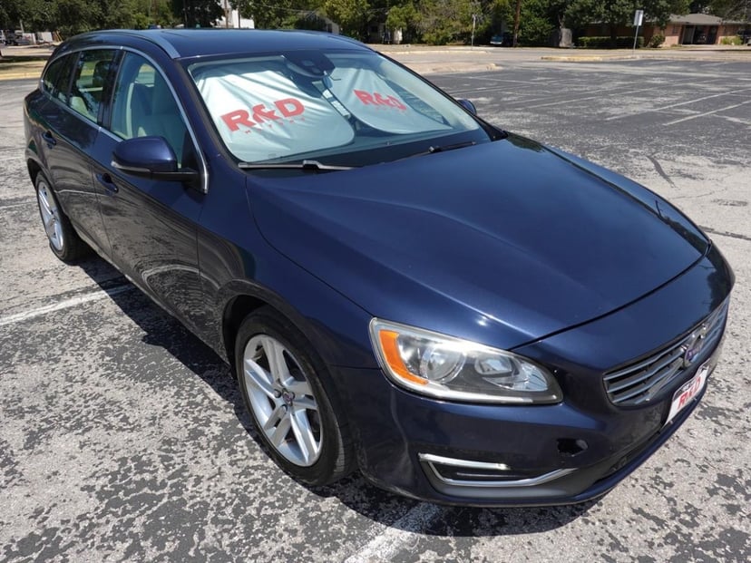 2015 Volvo v60 - Image 1