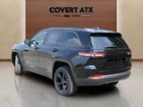 2027 Jeep Grand Cherokee - Preview 3