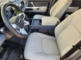 2024 Land Rover Defender - Preview 13