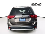 2016 Mitsubishi Outlander - Preview 6