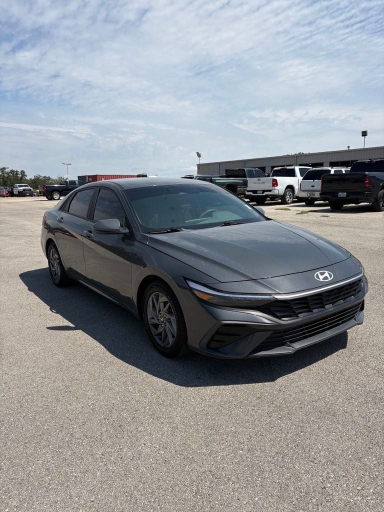 2024 Hyundai Elantra - Image 1
