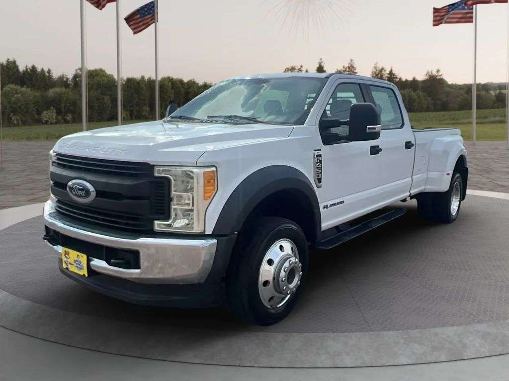 2017 Ford F-450 - Image 1