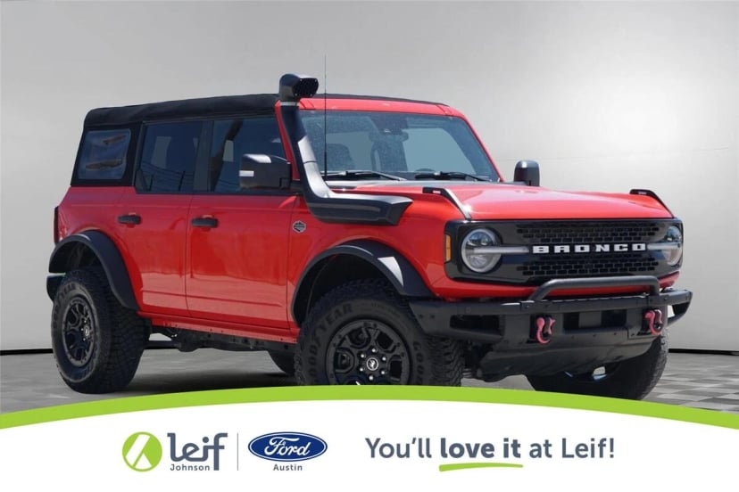 2023 Ford Bronco - Image 1