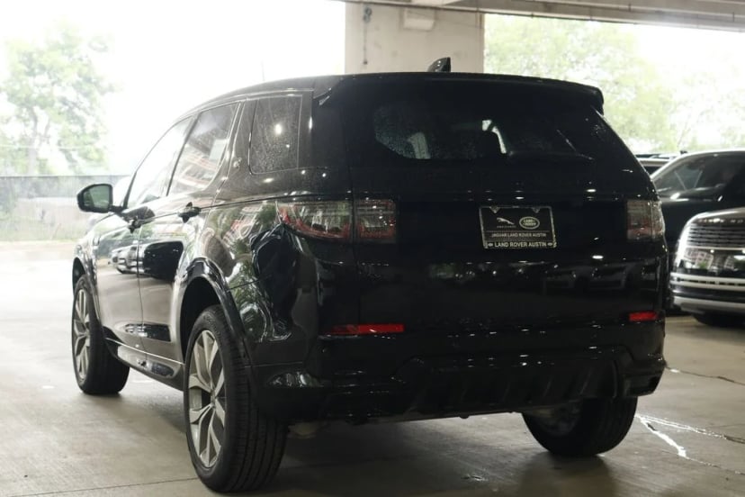 2026 Land Rover Discovery Sport - Image 3