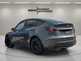2022 Tesla Model Y - Preview 4