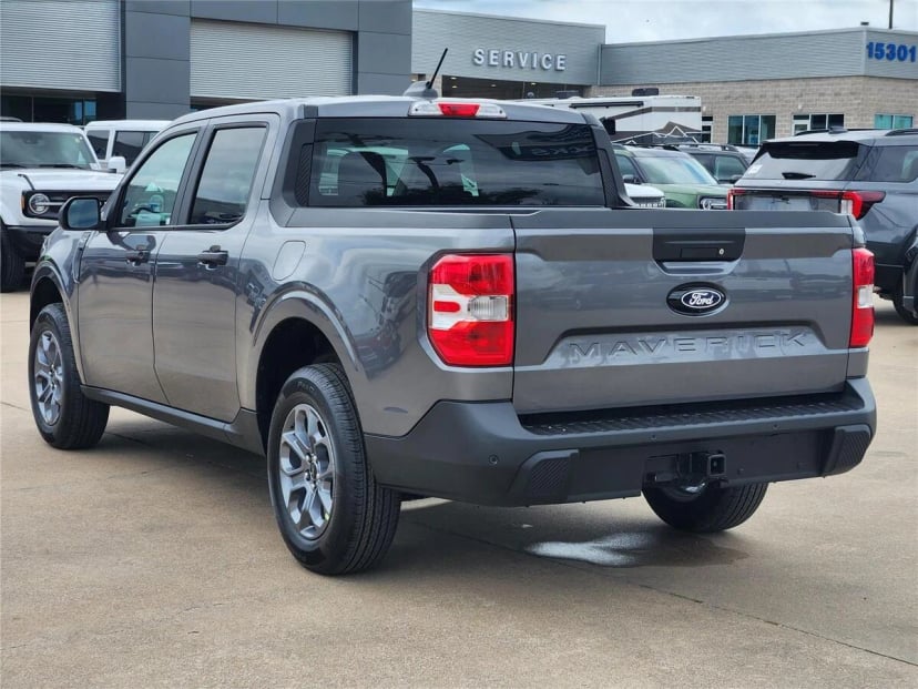 2026 Ford Maverick - Image 3