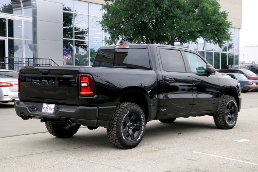 2026 Ram 1500 - Image 2