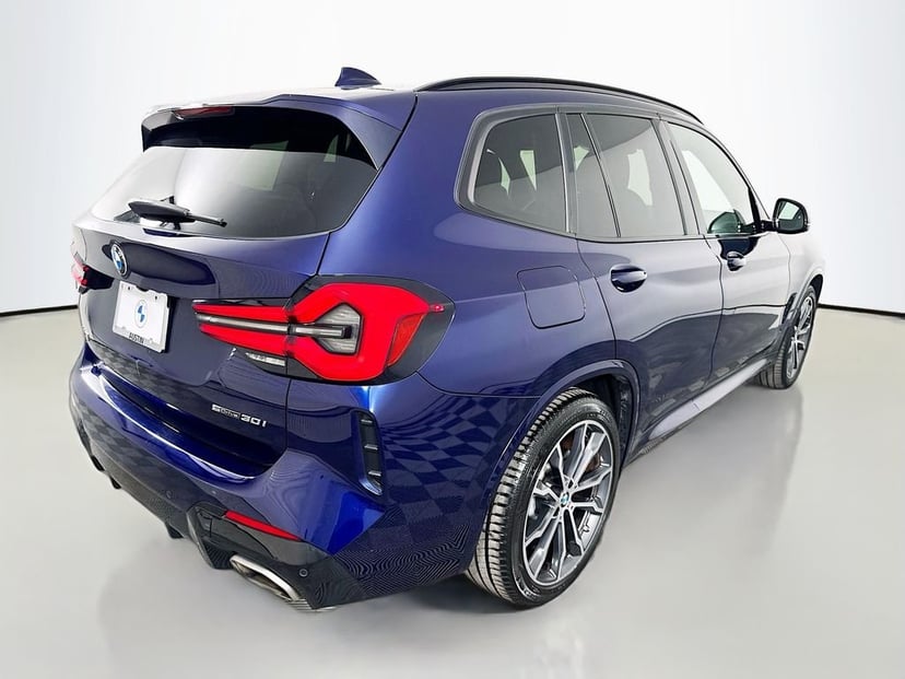 2022 BMW X3 - Image 3