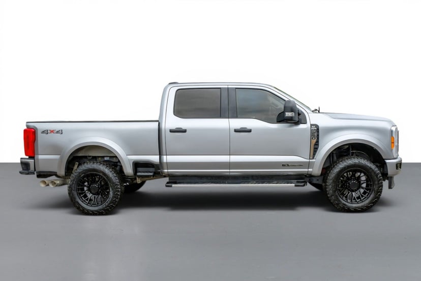 2023 Ford F-250 - Image 2