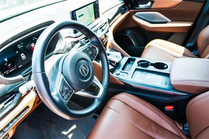 2025 Acura MDX - Image 3