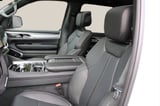 2026 Jeep Grand Wagoneer - Preview 13