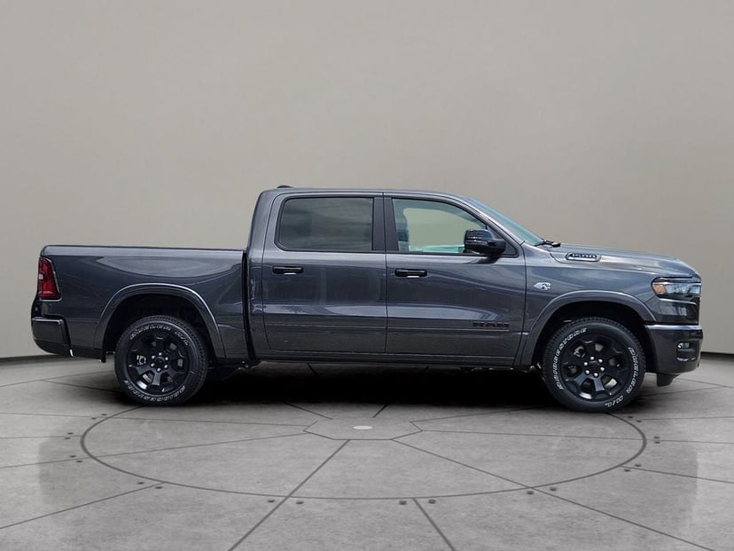 2026 Ram 1500 - Image 2